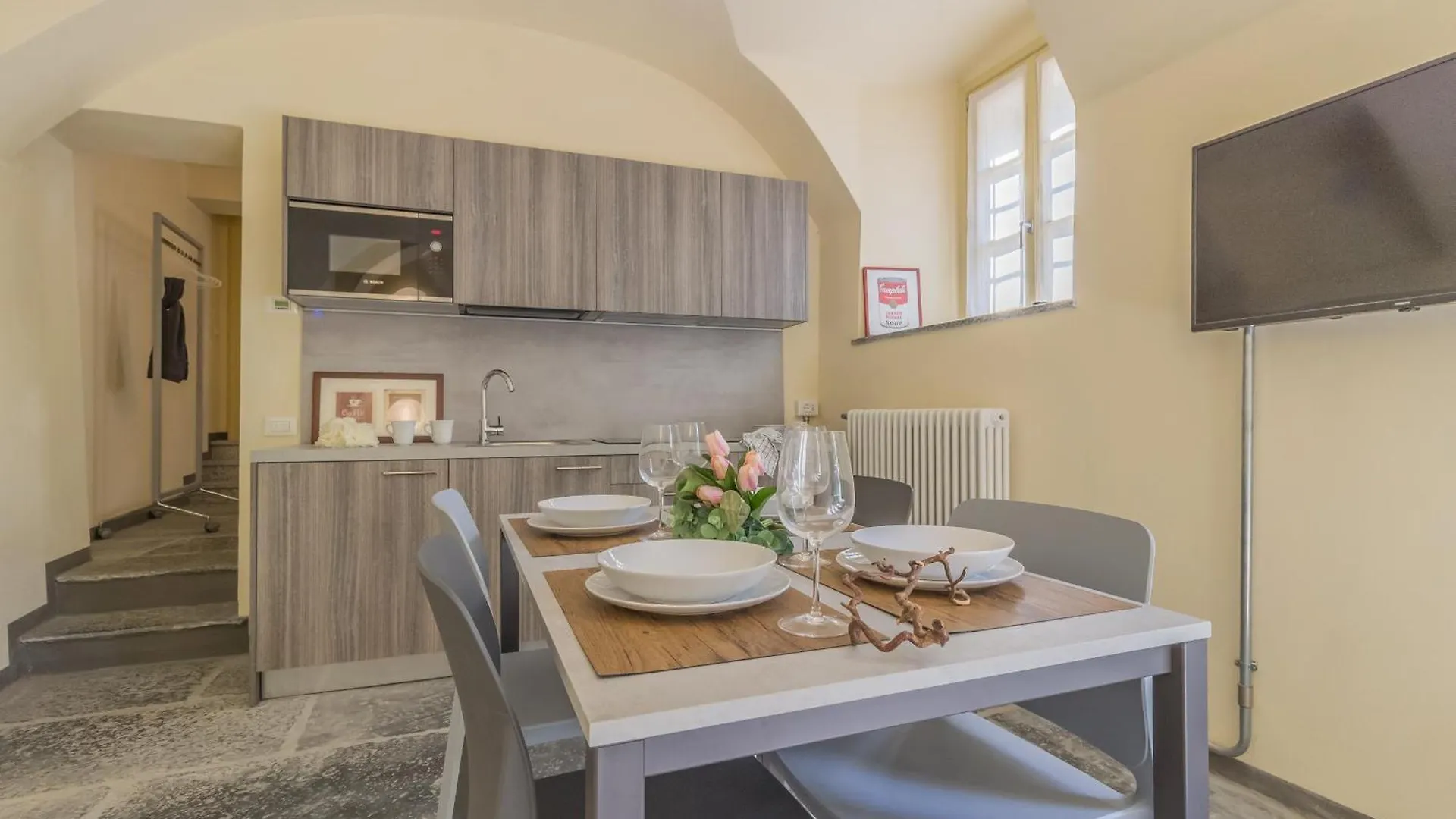 Tiny Duke Apartment Varenna
